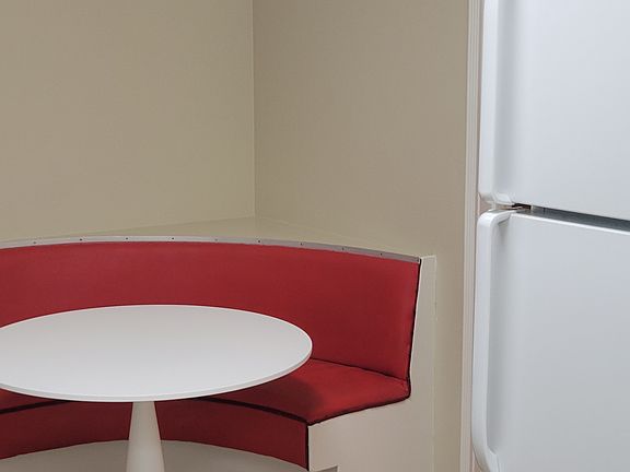 Cozy eat-in dinette