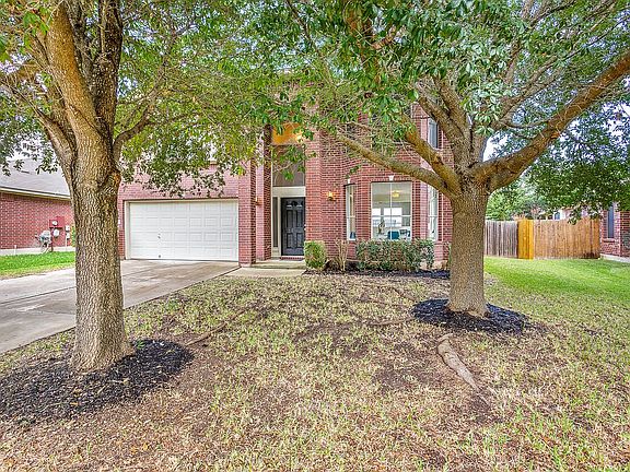 2nd image of 3523 Roberto Clemente Ln