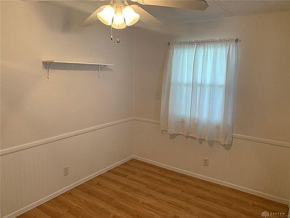 4th image of 57 Estate Dr