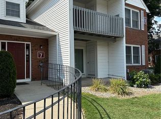 7 Concorde Way UNIT B5, Windsor Locks, CT 06096