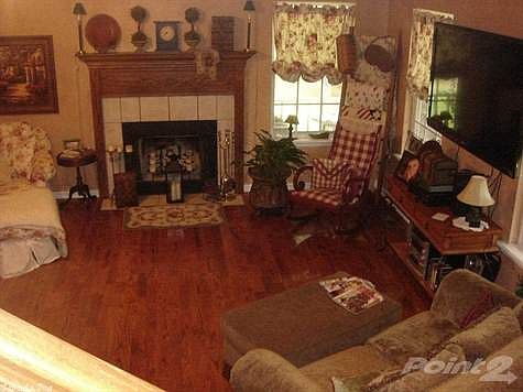 4th image of 192 De Lee Pl