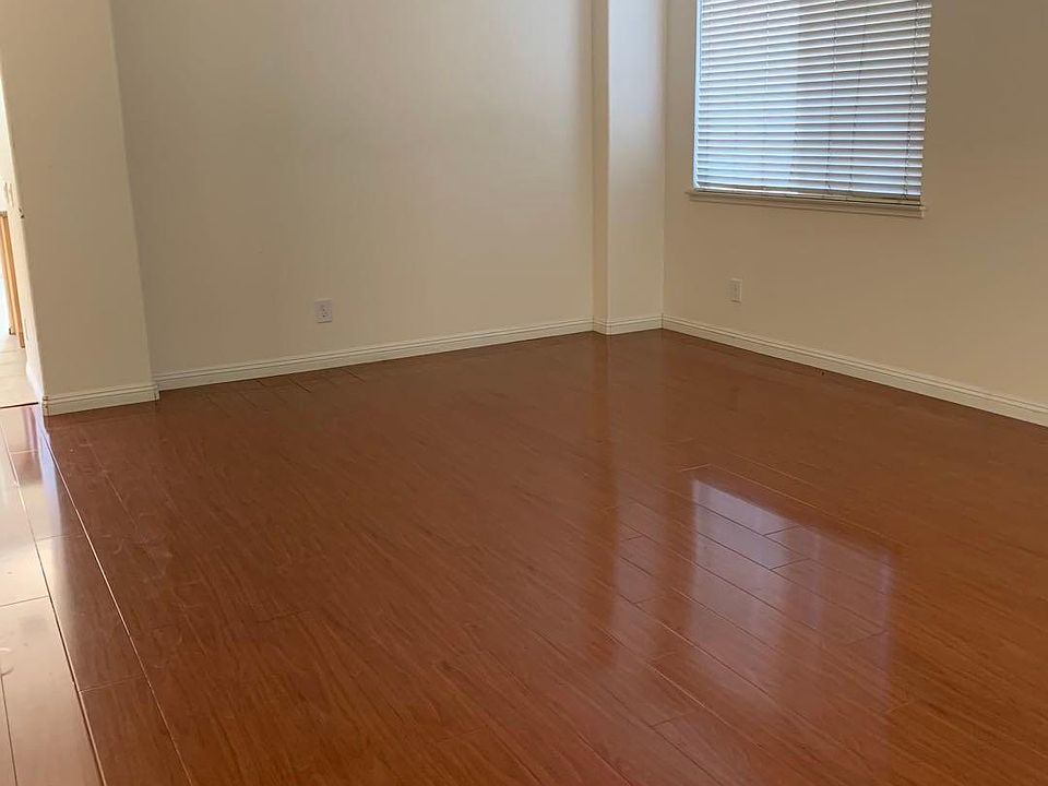 1st image of 2730 S Sultana Ave