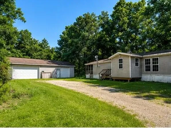 2011 W Quimby Rd, Hastings, MI 49058