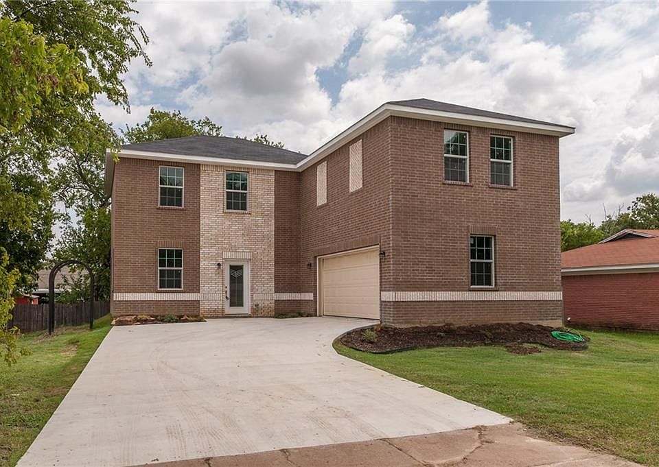 1st image of 501 Grant Cir