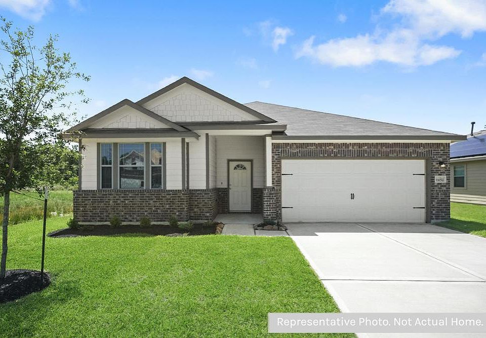 1st image of 1810 Brahma Cir