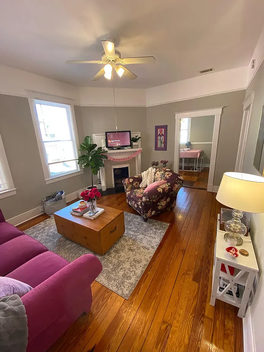 4 bed, 1.5 bath, 1600 sqft, $3,200 — Photo 3