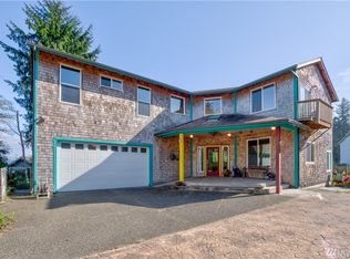 2108 Klahanee Dr, Ilwaco, WA 98624