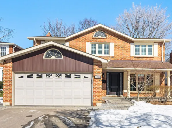 4253 Marblethorne Ct, Mississauga, ON L4W 2H9