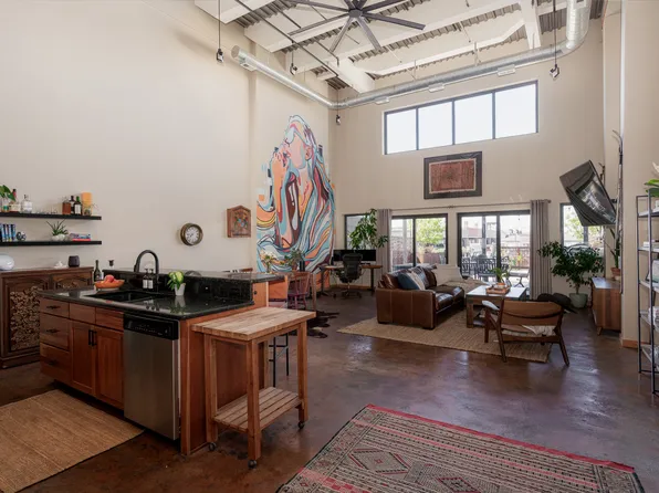 2715 Blake St APT 204, Denver, CO 80205