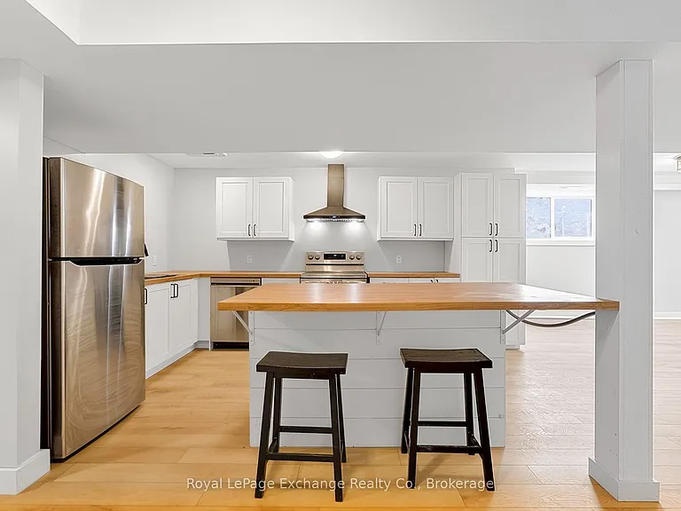 34 Queen Ave #LOWER — Photo 13