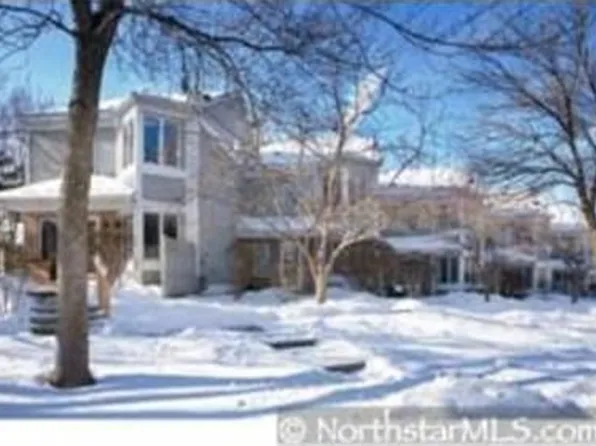 6212 Vernon Ct, Edina, MN 55436