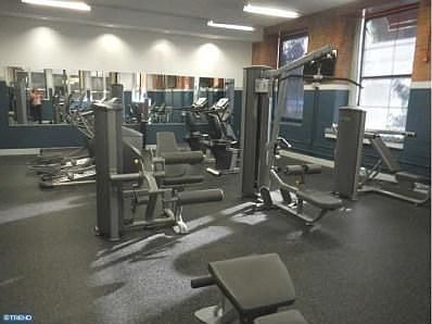 4th image of 1201-15 Fitzwater St #200