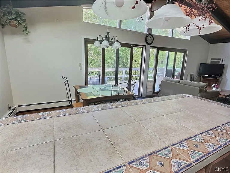 1783 Traverse Rd — Photo 10