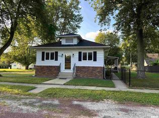 233 W South St, Divernon, IL 62530