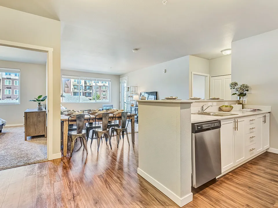 Outlook at Pilot Butte apartments community photo