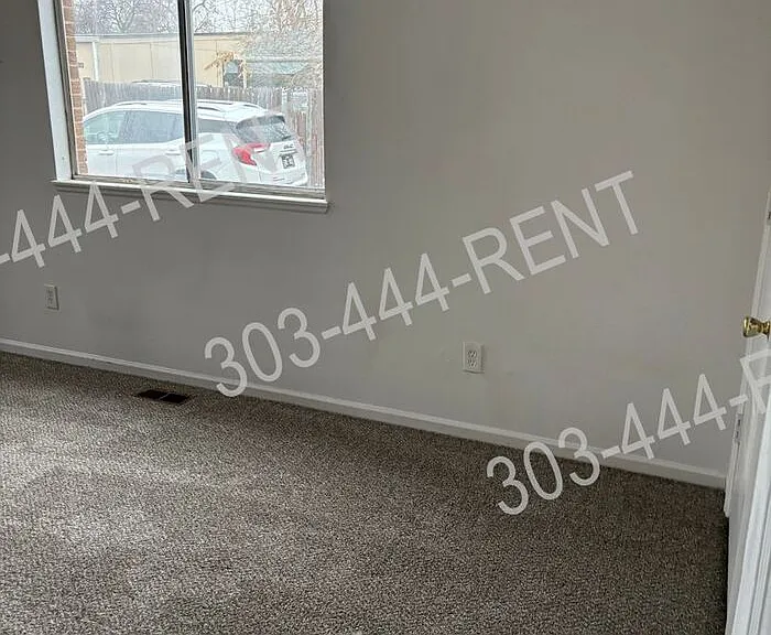 6751 E 72nd Pl #M — Photo 5