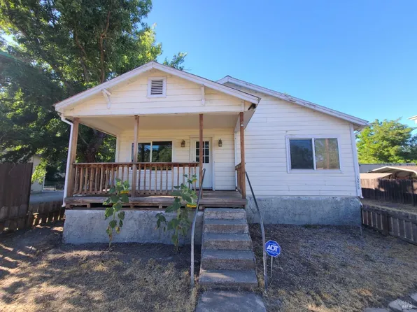 23920 Howard Street, Covelo, CA 95428