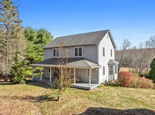 28 Bullard Rd, Oakham, MA 01068