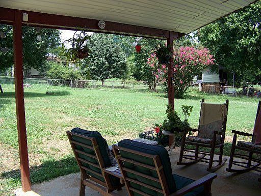 2nd image of 628 Scenic Hills Dr