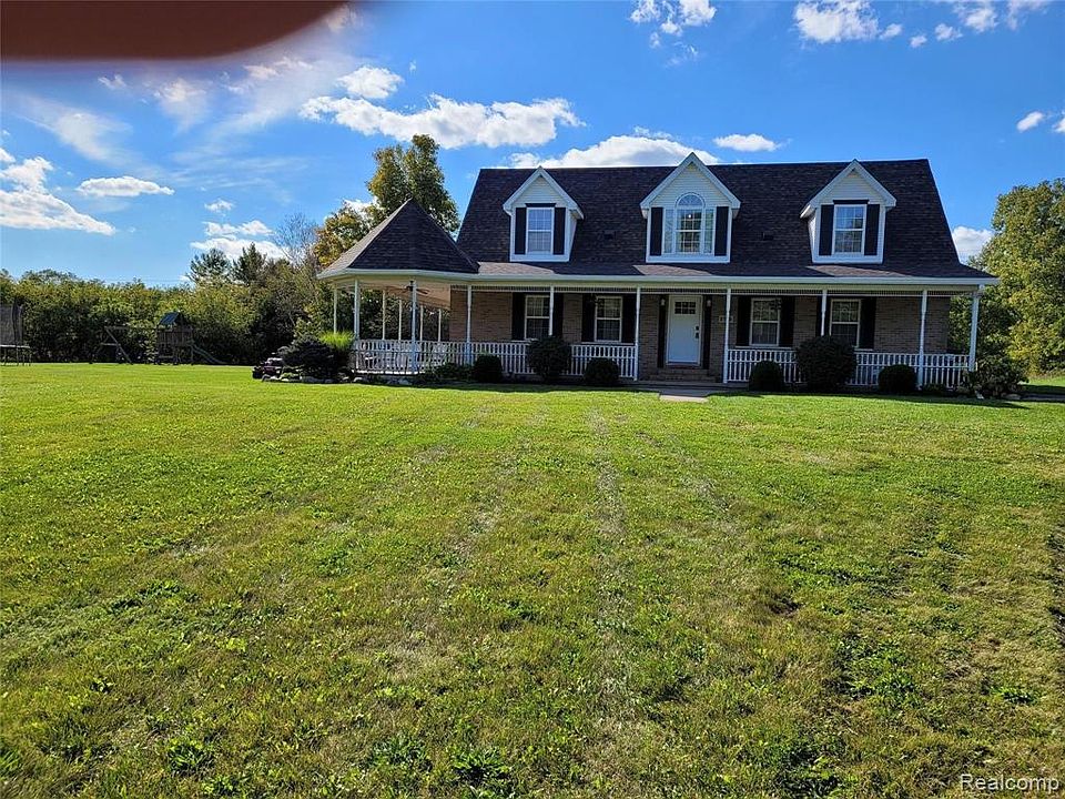2735 N Latson Rd, Howell, MI 48855 Zillow
