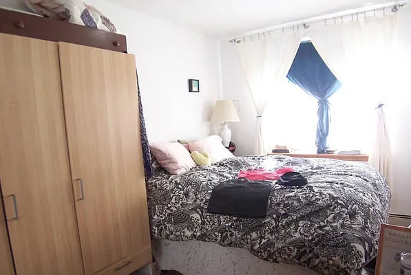 Rented by Gotham City Realty Group | media 12