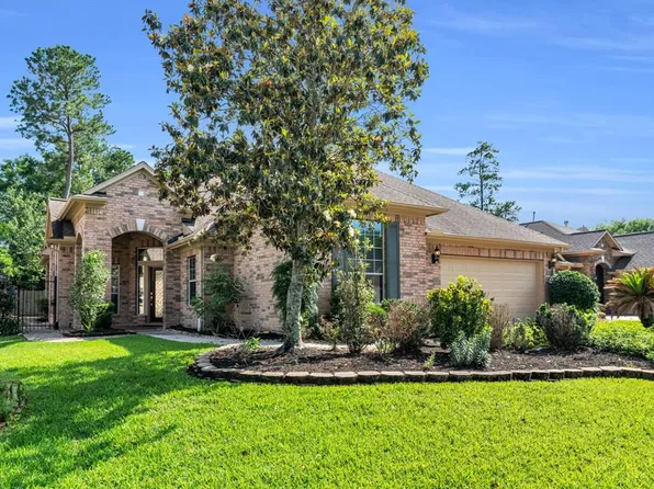 10 Carriage House Way, Conroe, TX 77384