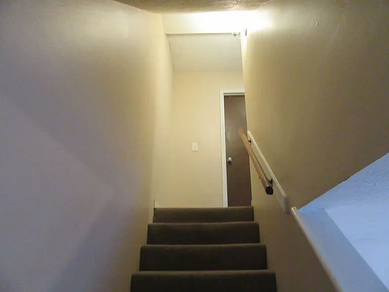 804 West St — Photo 12