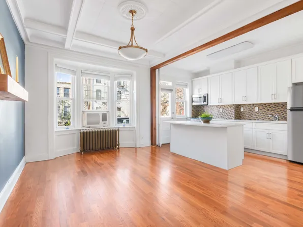 1489 Putnam Avenue image 1 of 6