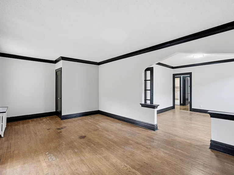 5055 Lindenwood Ave #2F — Photo 12