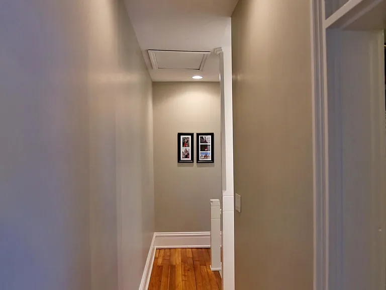 24 W 4th Ave — Photo 9