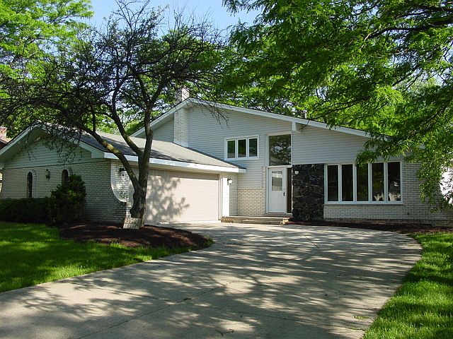1st image of 13944 S Derby Dr