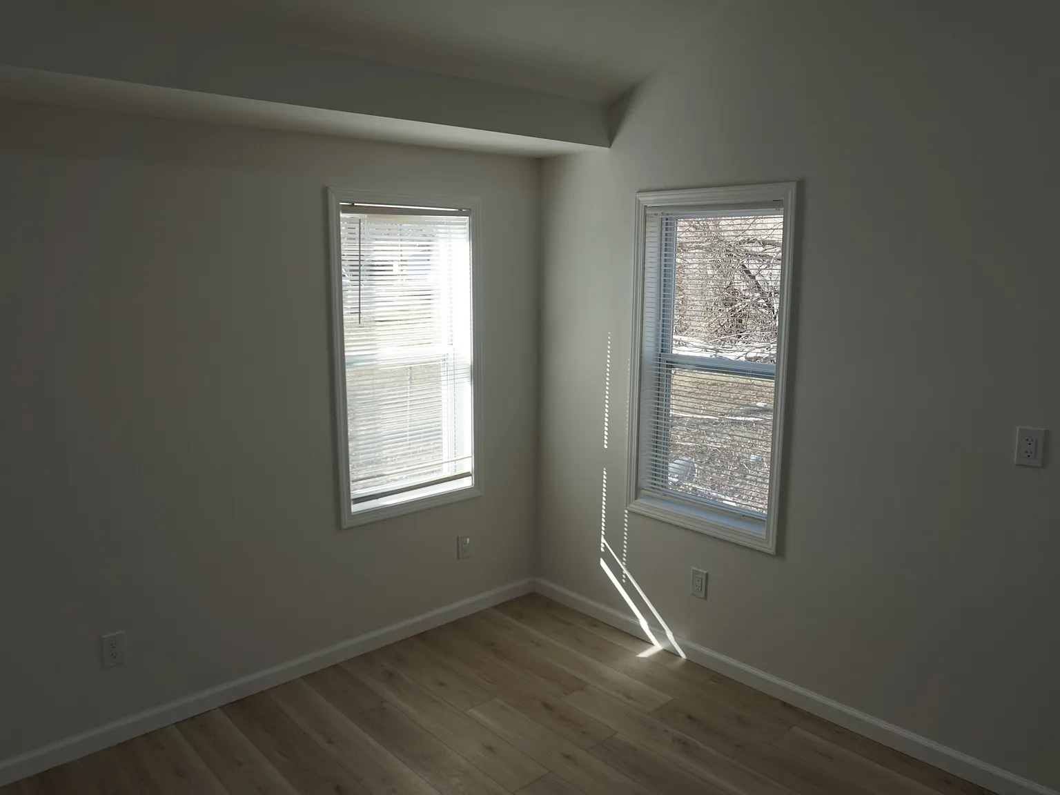 2 bed, 672 sqft, $1,200 — Photo 4