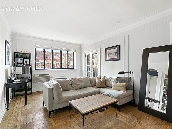 2nd image of 210 6th Ave APT 5G
