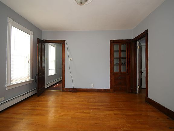 5th image of 198 Blatchley Avenue # Fl 1ST