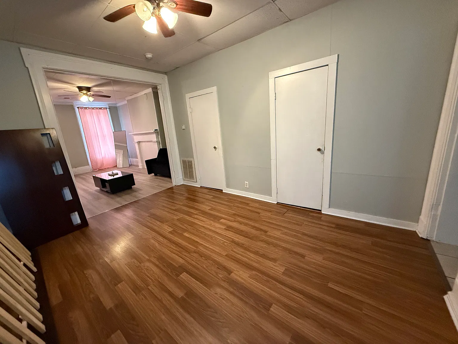 1 bed, 1000 sqft, $1,150 — Photo 3