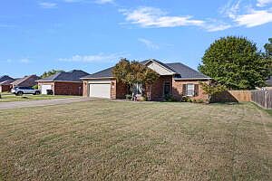 2nd image of 129 Salmon Ln