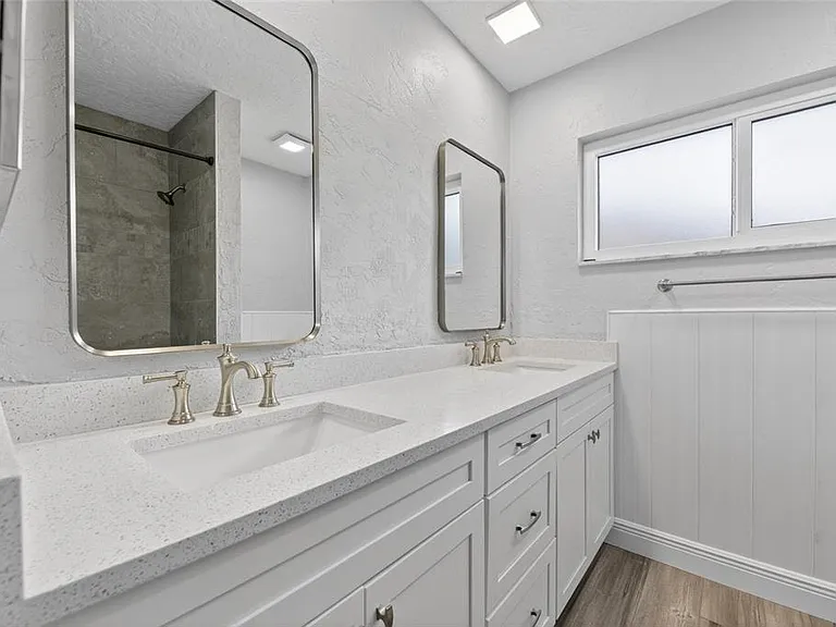 6305 Cottonwood Ln — Photo 44