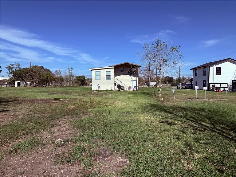 14005 Alles House St — Photo 11