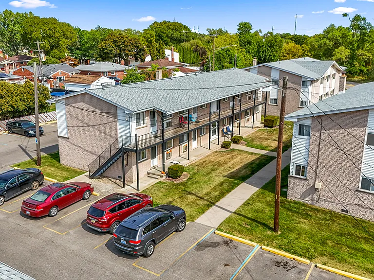 550 Harrison Blvd — Photo 25