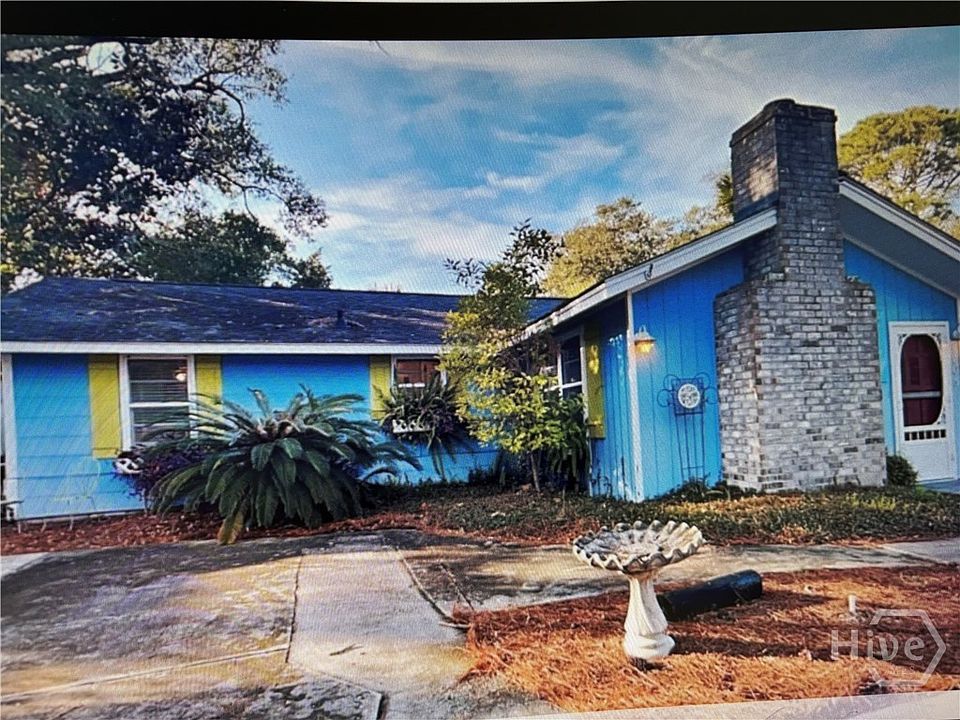 1st image of 705 2nd Avenue