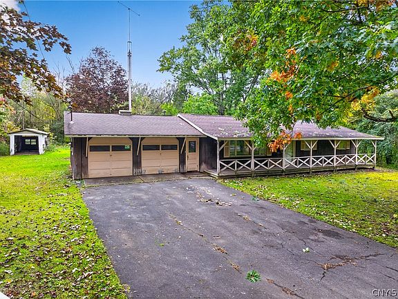 3rd image of 6595 Evans Rd