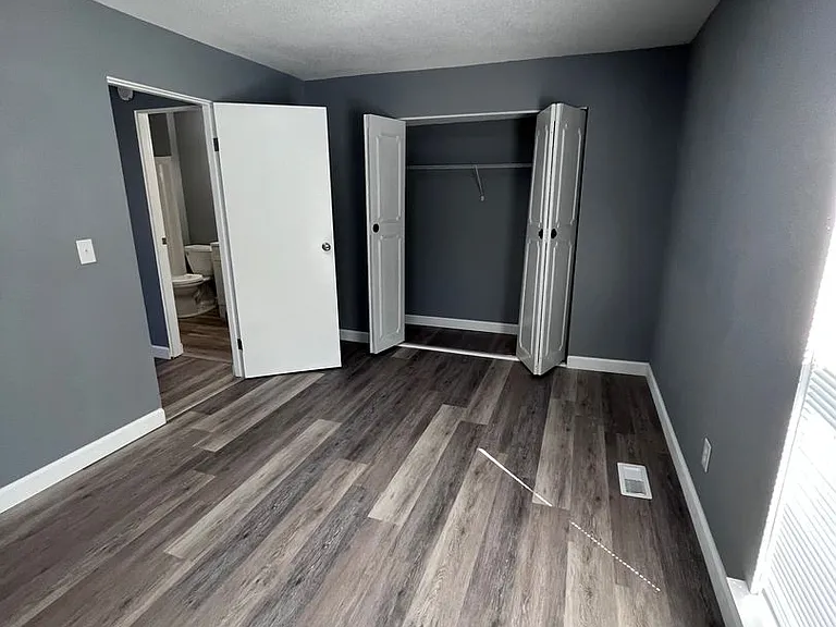 1318 Truman Ave — Photo 13