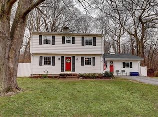 10 Nottingham Way, Cumberland, RI 02864