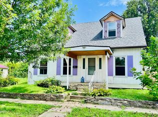 721 7th St, Carrollton, KY 41008