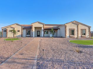 9457 W Coral Mountain Rd, Casa Grande, AZ 85194