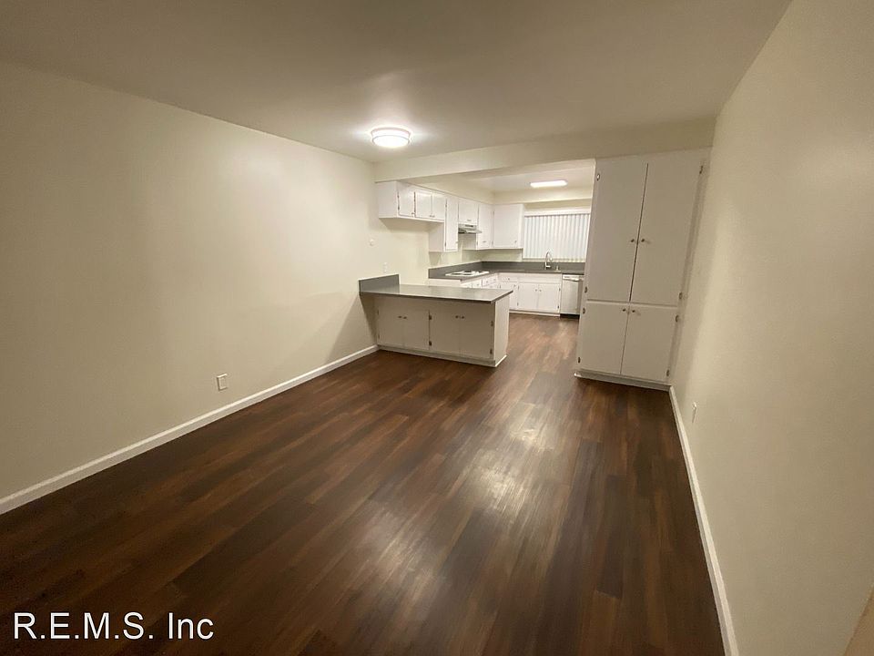 1st image of 710 S Fir Ave APT 1