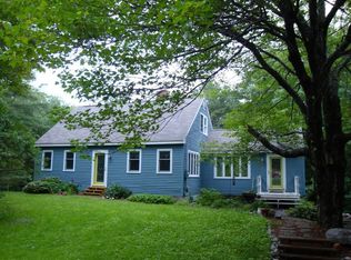 9 Rainbow Ln, Gorham, ME 04038