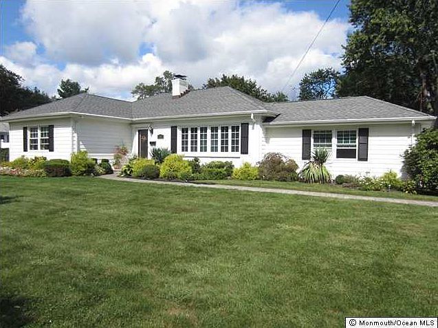 1st image of 185 Hamiltonian Drive