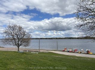 920 Skyline Rd #1, Selwyn, ON K0L1T0
