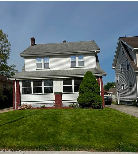 122 N Bon Air Ave Photo 1
